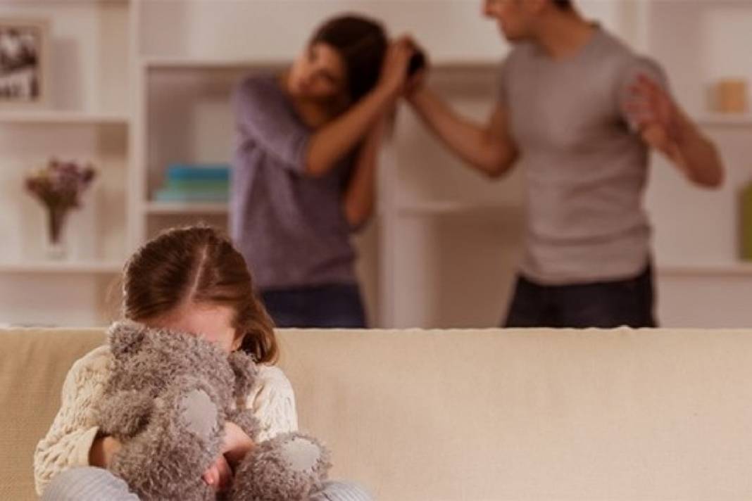 Türkiye'deki okul saldırıları sonrası ebeveynlere uyarı! 'Benim çocuğum öyle biri değil' demeyin: Bu özellikler ele veriyor 8